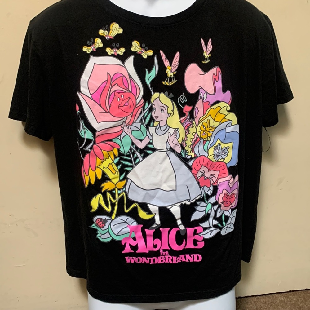 Women’s (Junior’s Fit) Disney Alice in Wonderland T-Shirt Size XXL